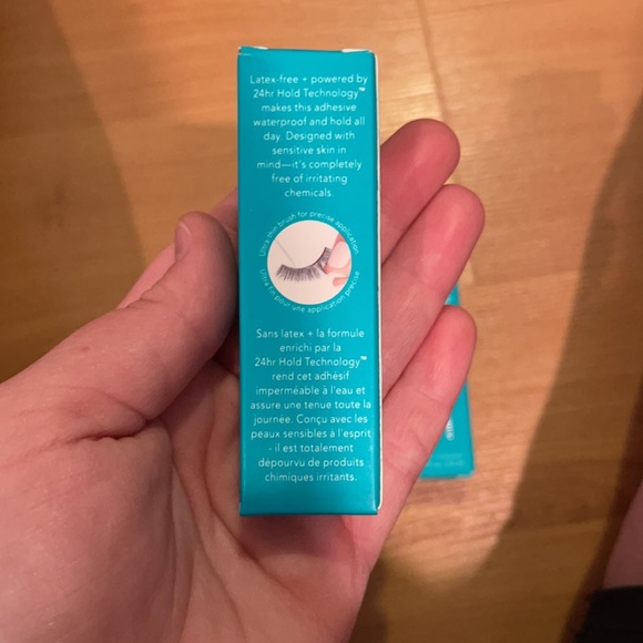 Thrive waterproof lash adhesive🤍 - Picture 4 of 6